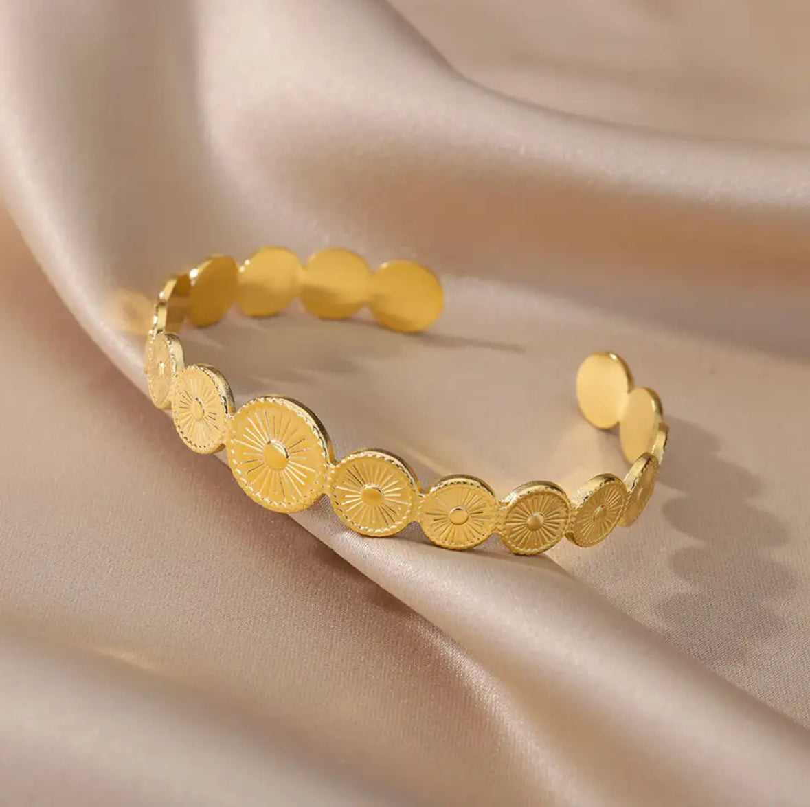 Adjustable Bracelets, Bangles made of 316L Stainless Steel in Gold