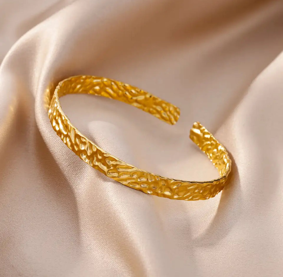 Adjustable Bracelets, Bangles made of 316L Stainless Steel in Gold
