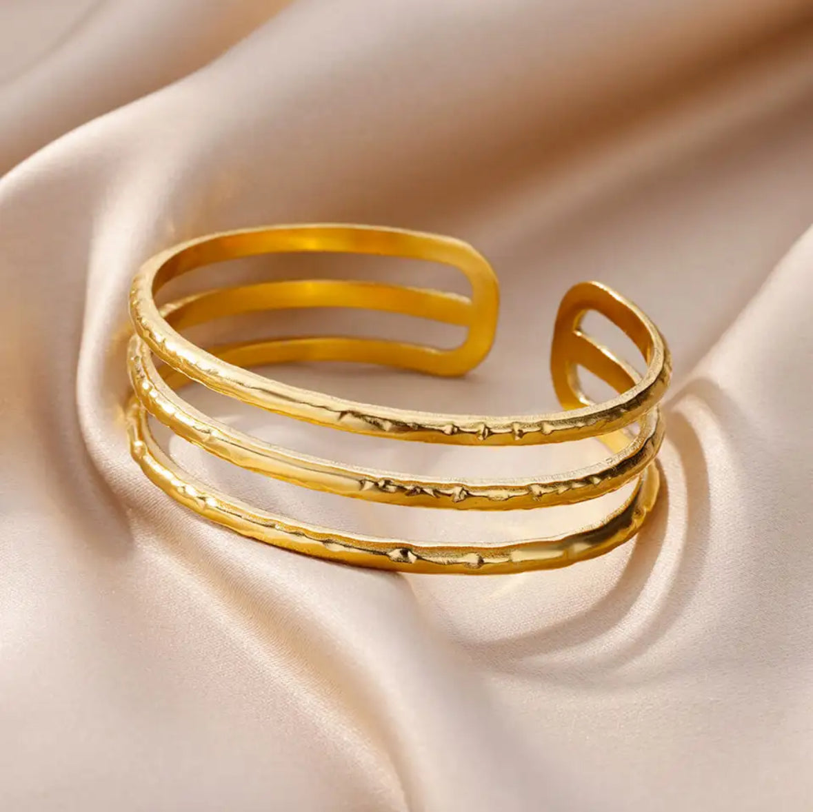 Adjustable Bracelets, Bangles made of 316L Stainless Steel in Gold