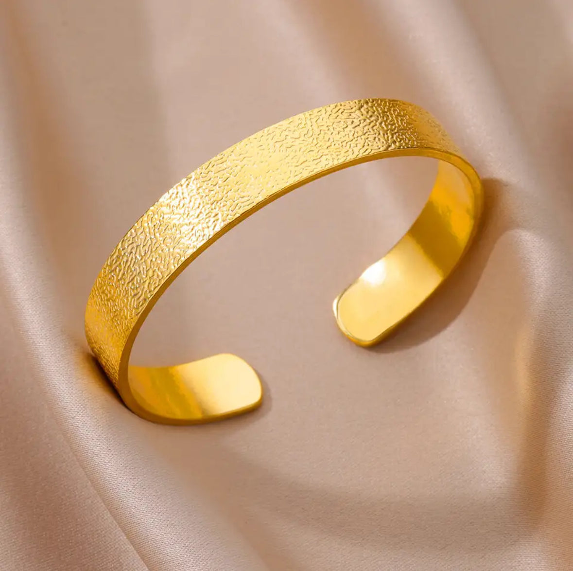 Adjustable Bracelets, Bangles made of 316L Stainless Steel in Gold